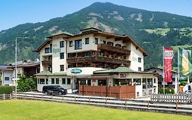 Hotel Alpina